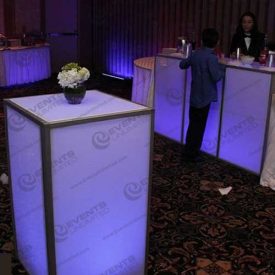 glow_cube_cocktail_table
