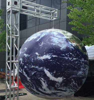 Giant Globe